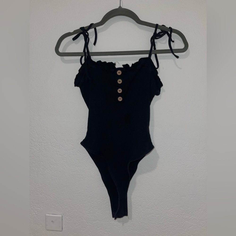 SHEIN Ribbed Self-Tie Cami Ruffled Bodysuit